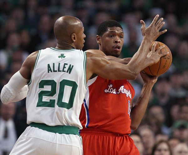 包括她个人 包括她个人